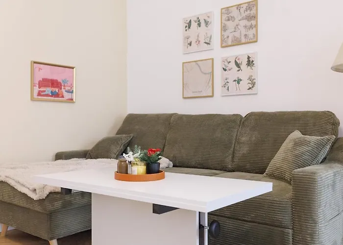 Renovated With Terrace Apartment *